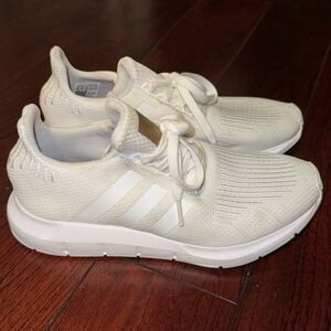 Adidas white athletic shoes size 7.5
